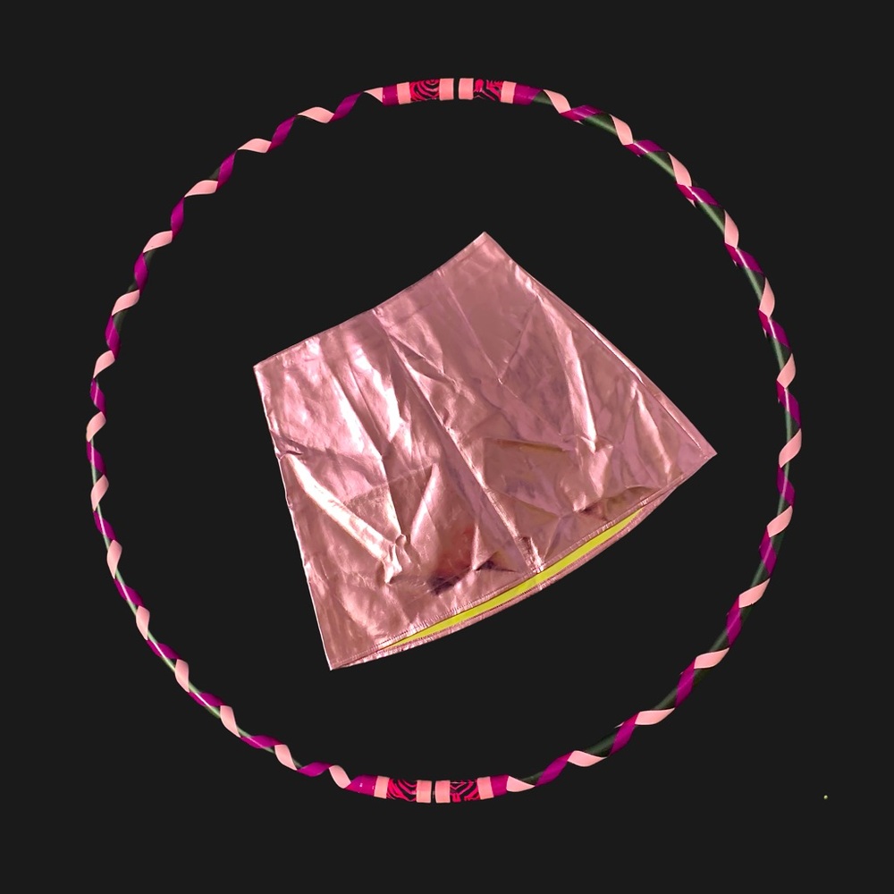 💰SOLD💰💵🎁 SHEIN Space Raver Girl Min Skirt